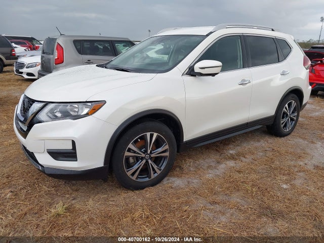 Nissan ROGUE SV 2019 5N1AT2MT3KC733880 Image 2