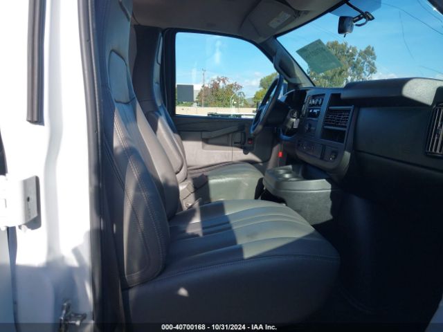 1GCWGAFP5J1336223 Chevrolet Express 2500 Work Van