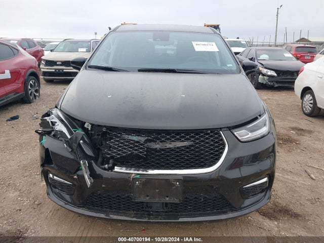 Chrysler Pacifica Hybrid Select 2024 2C4RC1S7XRR103170 Image 12