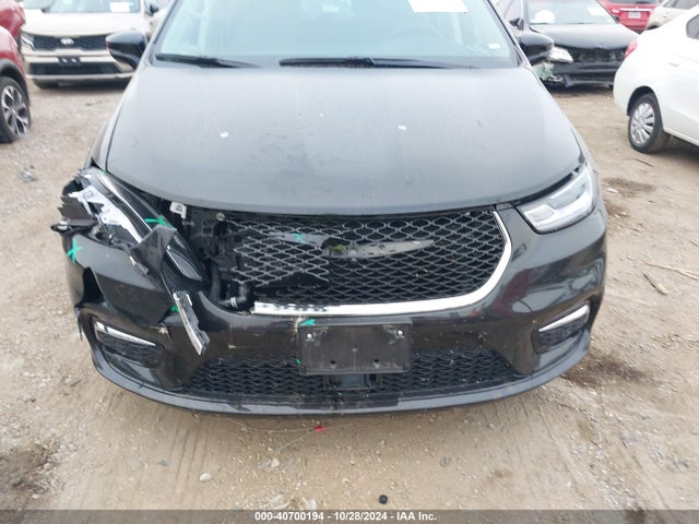 Chrysler Pacifica Hybrid Select 2024 2C4RC1S7XRR103170 Image 17