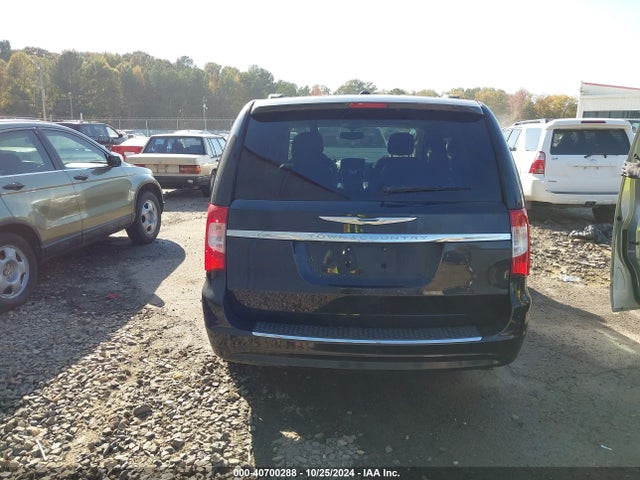 2C4RC1CG5ER368023 Chrysler Town & Country Touring-l