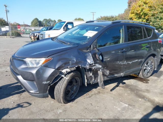 JTMBFREV3HJ142140 Toyota RAV4 LE