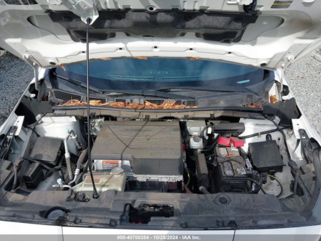 1N4AZ1CP9JC315118 Nissan LEAF S