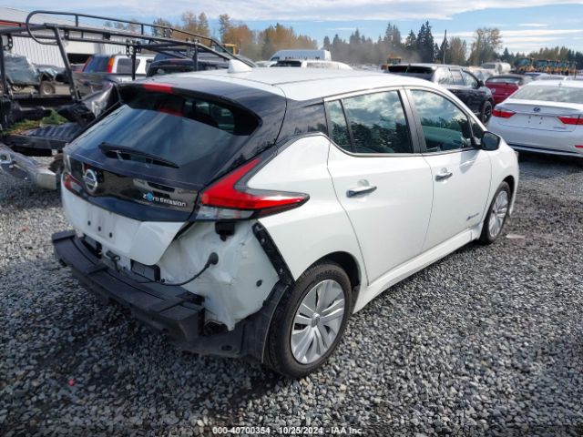 1N4AZ1CP9JC315118 Nissan LEAF S