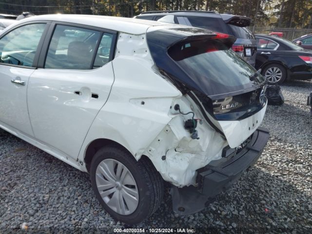 1N4AZ1CP9JC315118 Nissan LEAF S