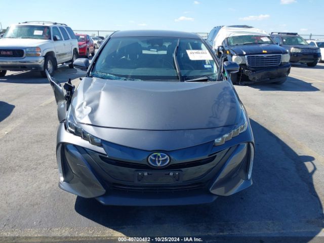 JTDKARFP2K3117336 Toyota Prius Prime Premium
