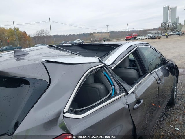 Toyota Highlander Limited Platinum 2018 5TDDZRFH2JS861574 Image 17