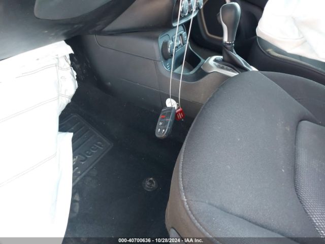 ZACCJBAT3GPC86235 Jeep Renegade Sport