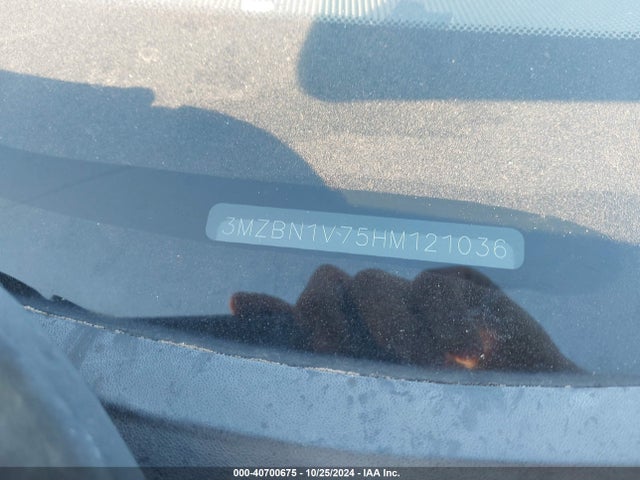 3MZBN1V75HM121036 Mazda Mazda3 Touring