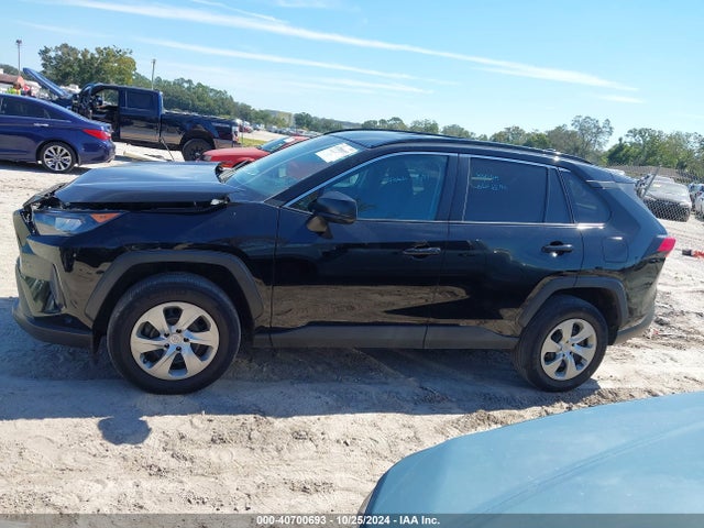 Toyota RAV4 LE 2019 2T3H1RFV8KW039196 Image 14