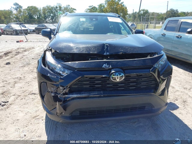 Toyota RAV4 LE 2019 2T3H1RFV8KW039196 Image 6