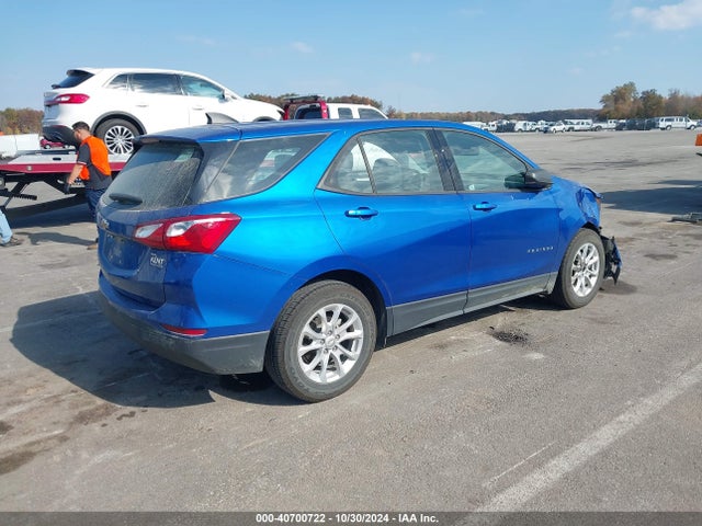 Chevrolet EQUINOX LS 2019 3GNAXHEV2KS517046 Image 4