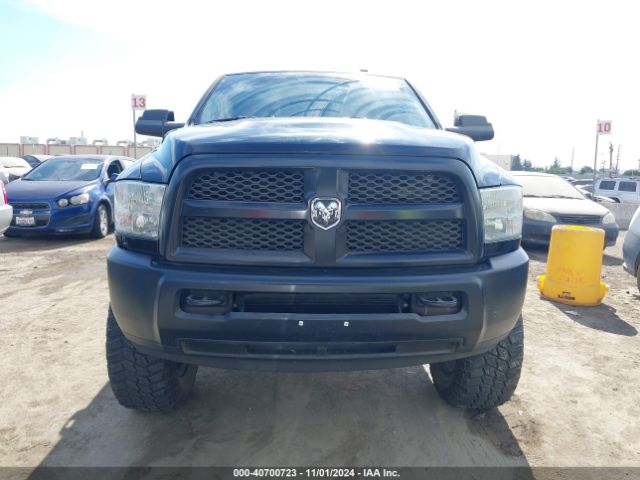 3C6UR5CL8HG538793 RAM 2500 Tradesman  4x4 6'4 Box