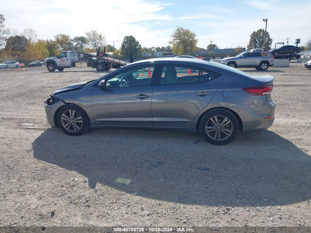 Hyundai Elantra Value Edition 2018 5NPD84LF3JH276257 Image 14