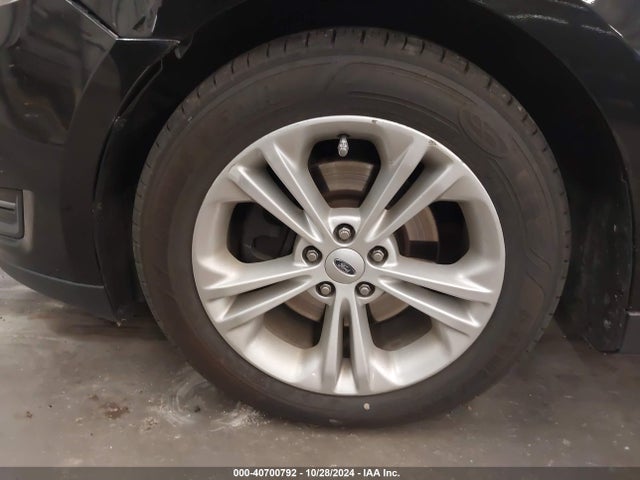 Ford TAURUS SEL 2015 1FAHP2E89FG108552 Image 12