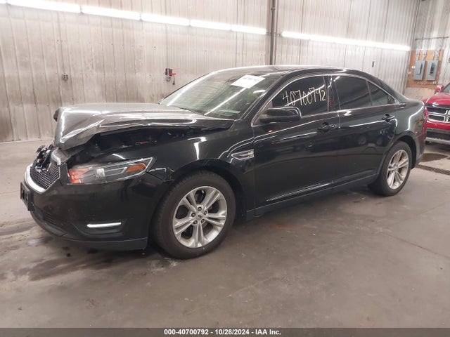 Ford TAURUS SEL 2015 1FAHP2E89FG108552 Image 2