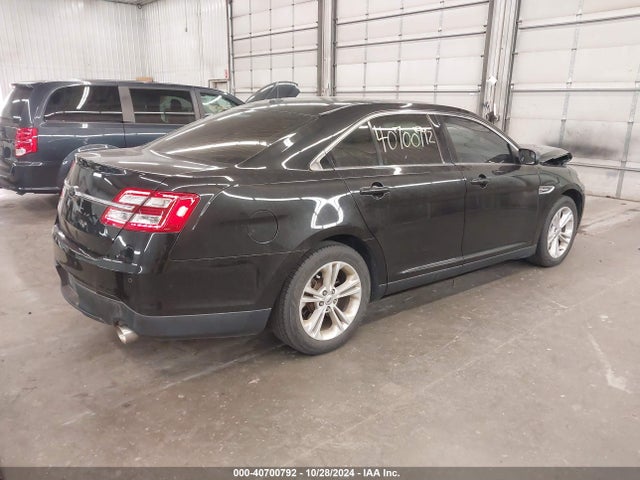 1FAHP2E89FG108552 Ford TAURUS SEL