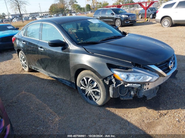 Nissan Altima 2.5 S 2017 1N4AL3AP8HC472195 Image 1