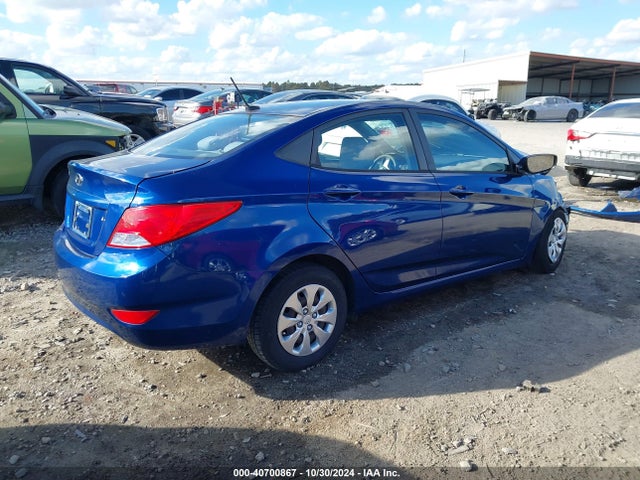 Hyundai ACCENT SE 2017 KMHCT4AE4HU217234 Image 4