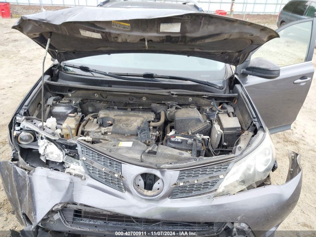 Toyota RAV4 LE 2015 JTMZFREVXFJ048980 Image 10