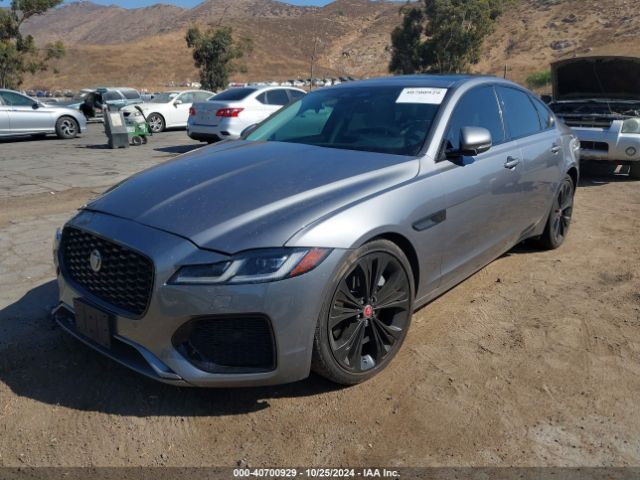 2022 JAGUAR XF SAJBG4FX4NCY91191 Photo 1