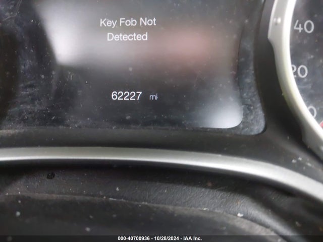 3C4NJCBB9JT502027 Jeep Compass Altitude Fwd