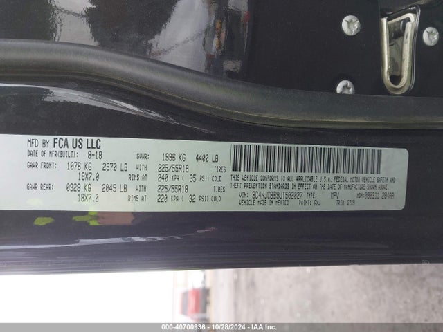 3C4NJCBB9JT502027 Jeep Compass Altitude Fwd