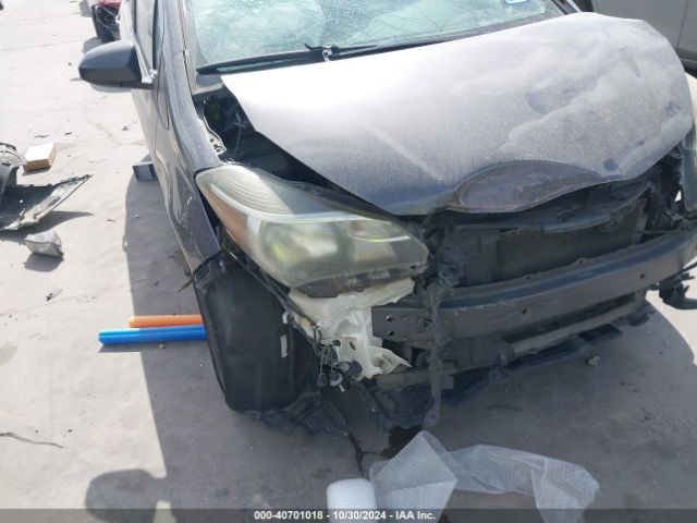 VNKKTUD3XFA036722 Toyota YARIS L