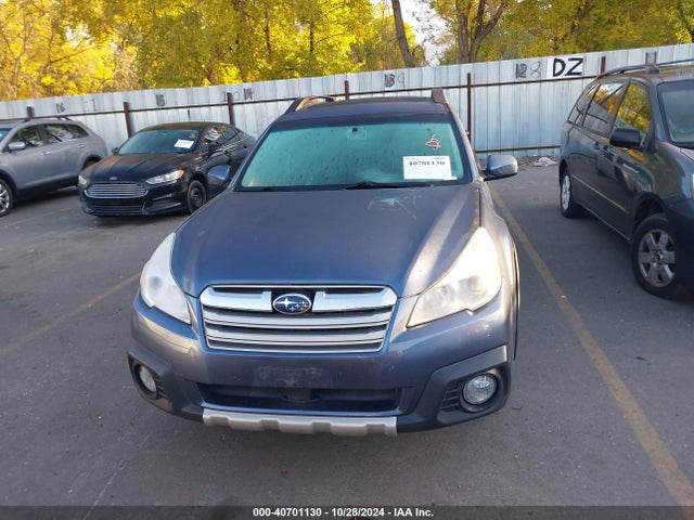 Subaru Outback 2.5i Limited 2014 4S4BRBLC5E3296411 Image 12