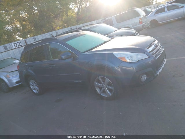 Subaru Outback 2.5i Limited 2014 4S4BRBLC5E3296411 Image 13