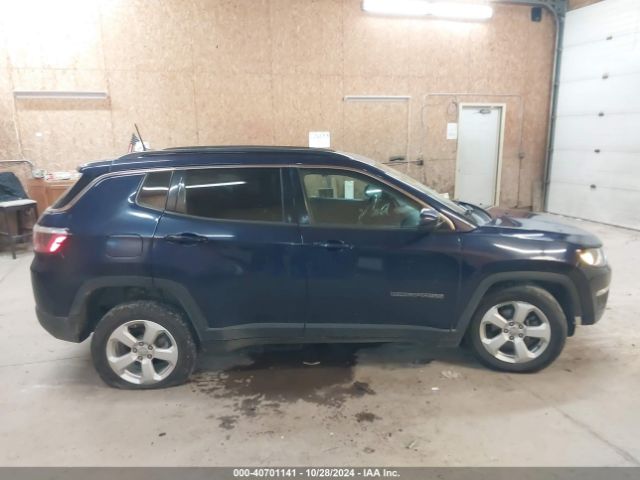3C4NJDBBXJT331388 Jeep Compass Latitude 4x4