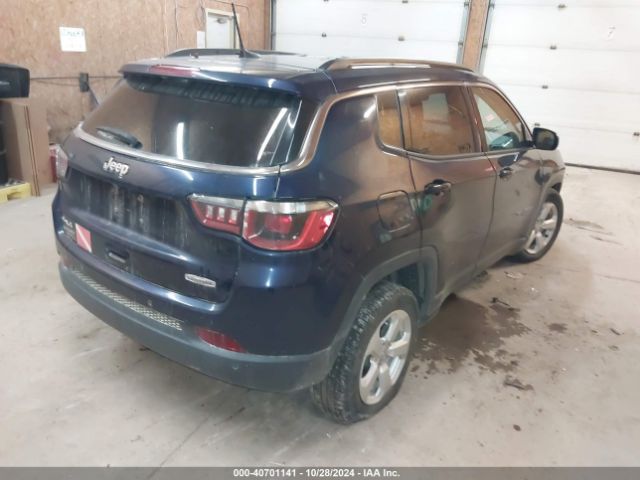 3C4NJDBBXJT331388 Jeep Compass Latitude 4x4