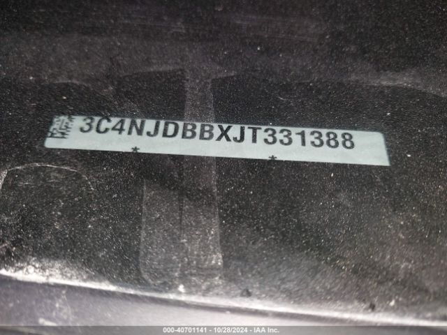 3C4NJDBBXJT331388 Jeep Compass Latitude 4x4
