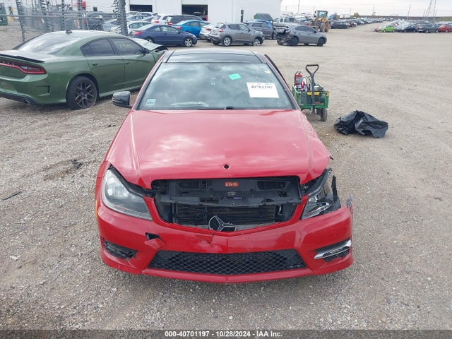 Mercedes-Benz C 250 2014 WDDGJ4HB8EG296852 Image 12