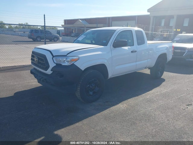 Toyota Tacoma Sr 2022 3TYRX5GN1NT062310 Image 2
