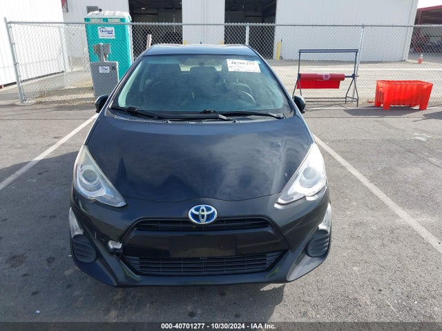 JTDKDTB30G1120715 Toyota Prius C Two