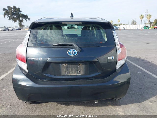 JTDKDTB30G1120715 Toyota Prius C Two