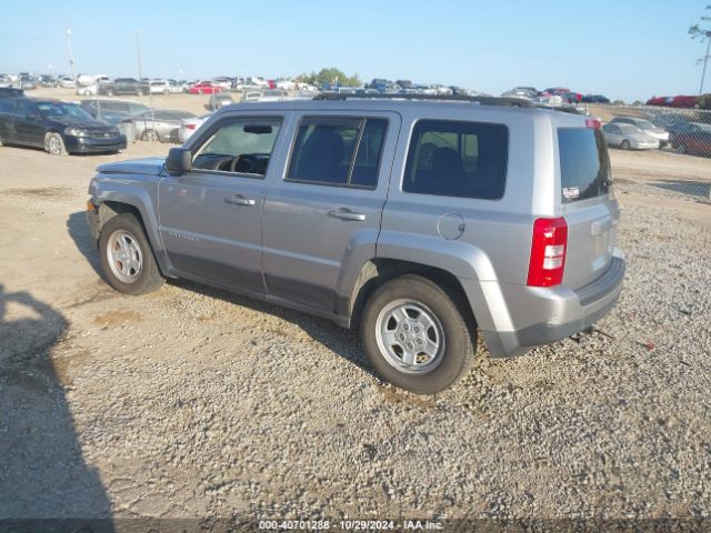 1C4NJPBB0GD562672 Jeep Patriot Sport