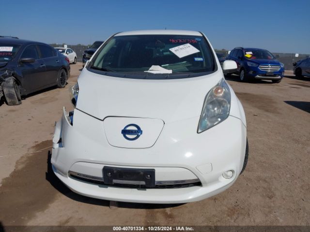 1N4AZ0CP9FC309496 Nissan LEAF S