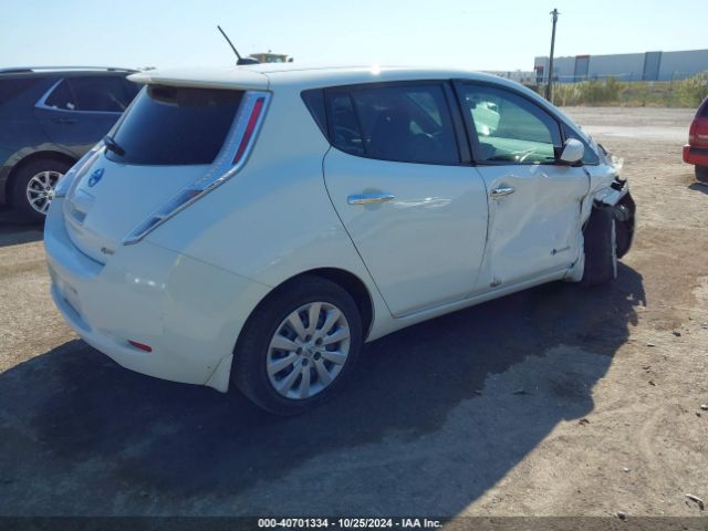1N4AZ0CP9FC309496 Nissan LEAF S