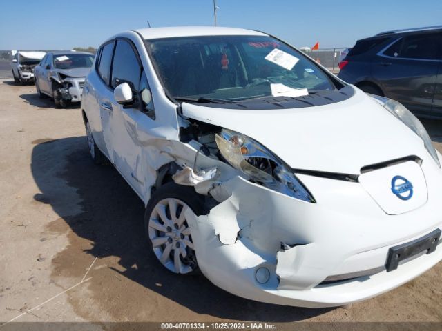 1N4AZ0CP9FC309496 Nissan LEAF S