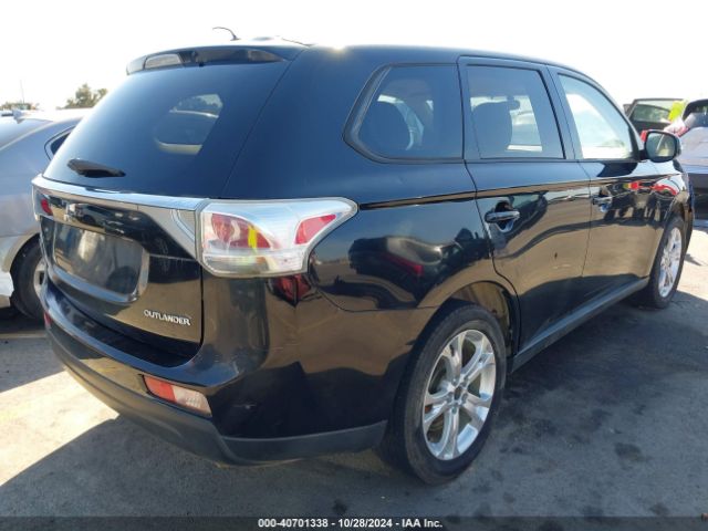 JA4AD3A35EZ017232 Mitsubishi Outlander Se