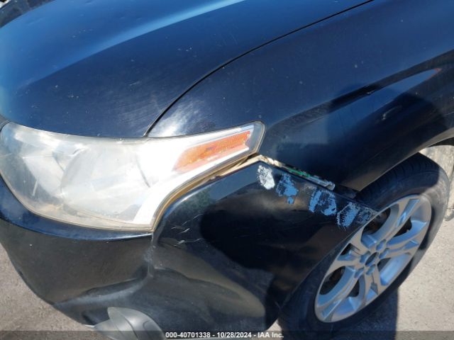 JA4AD3A35EZ017232 Mitsubishi Outlander Se