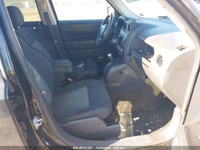 1C4NJRFB1HD165110 Jeep Patriot Latitude 4x4