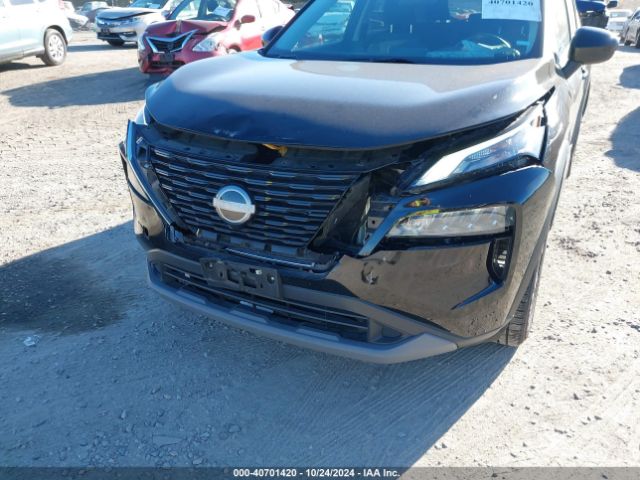 5N1BT3BA9PC830004 Nissan Rogue Sv Fwd