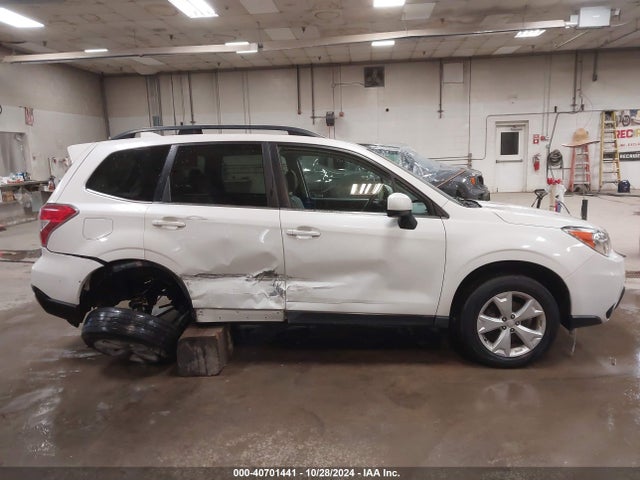 Subaru Forester 2.5i Limited 2016 JF2SJARC6GH500850 Image 13