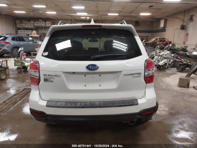 Subaru Forester 2.5i Limited 2016 JF2SJARC6GH500850 Image 16