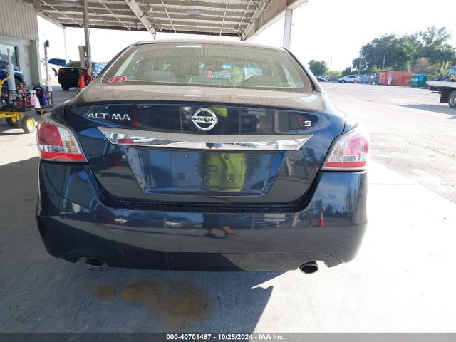 Nissan Altima 2.5 S 2015 1N4AL3AP1FC293686 Image 16