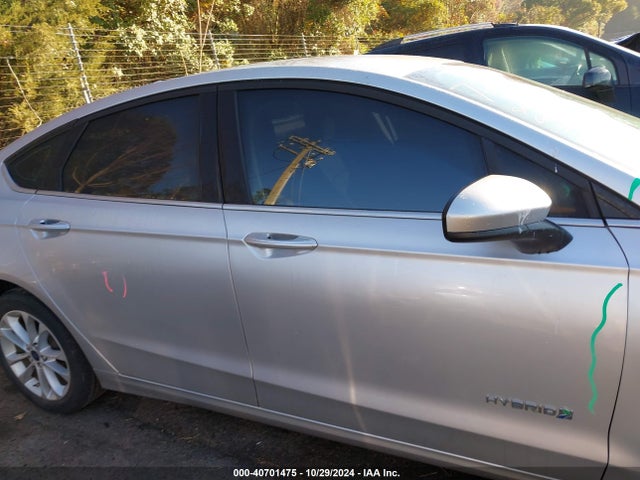 Ford Fusion Hybrid Se 2019 3FA6P0LU5KR263145 Image 13