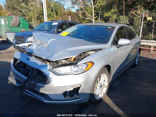 Ford Fusion Hybrid Se 2019 3FA6P0LU5KR263145 Image 2